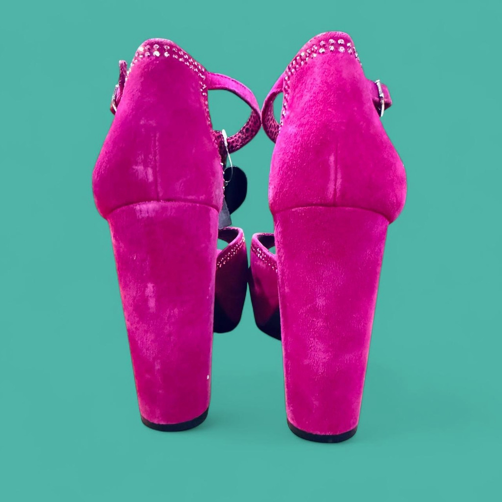 Fuchsia Pink T-Strap Suede Platform Peep-Toe Block Heels Gianni Bini 9 - Picture 3 of 8